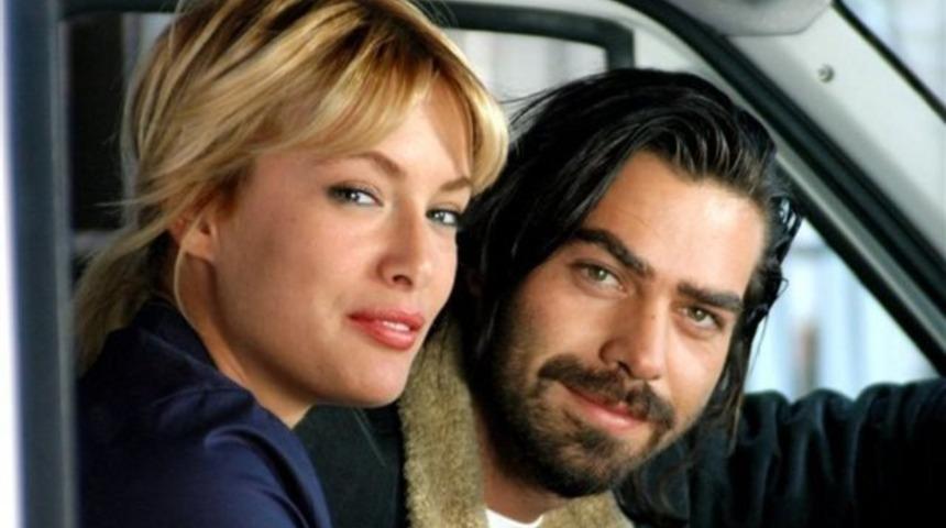 Oyunculuğu bırakıp maneviyata y&ouml;nelmişti! Arka Sokaklar&rsquo;ın Murat&rsquo;ı Uğur Pektaş yıllar sonra ortaya &ccedil;ıktı! Son haline yorum yağdı