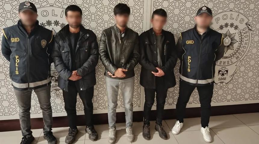 Bayburt’ta göçmen kaçakçılığı operasyonu: 2 şüpheli yakalandı