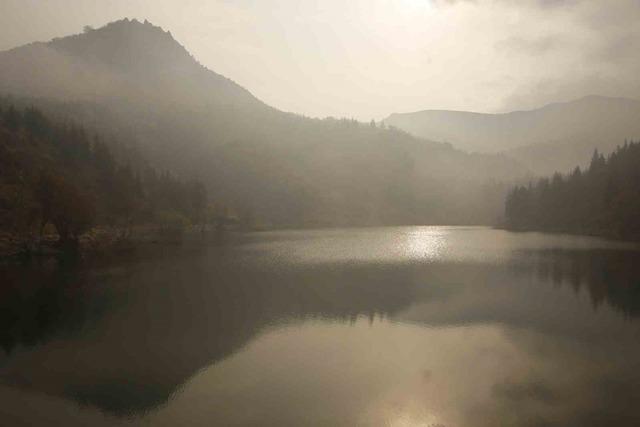 Sis bulutlarının gökyüzüne yükseldiği anlar görsel şölen oluşturdu 3