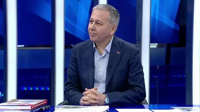 Bakan Yerlikaya trafikte yeni düzenlenlemenin detaylarını anlattı: 180 bin TL ceza 120 gün araç alınıyor