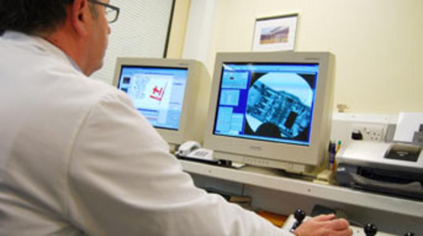 Hastahane değil, Ford servisi