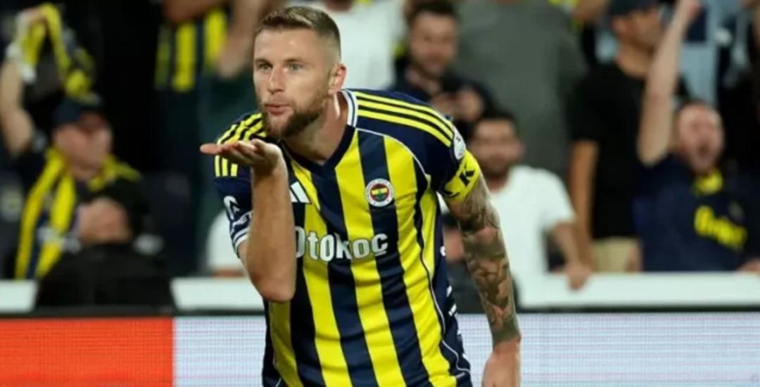 Fenerbahçe nin yıldızı Skriniar a dünya devi talip oldu! Tekliflerini düşünmeden reddetti 1