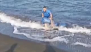 Çuvala koyup denize saklamışlar! 200 kilosu ele geçirildi