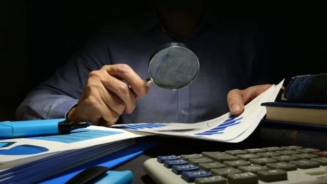 SPK'dan sert tedbir: &Ccedil;ok sayıda kişiye 2 yıl işlem yasağı!