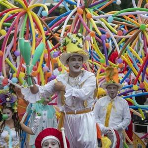 4. Ulusulararası Tarsus Festivali renkli görüntülerle başladı