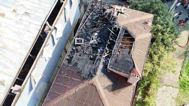 Kocaeli’de 6 kişiye mezar olan parfüm dolum tesisinin içi görüntülendi 2