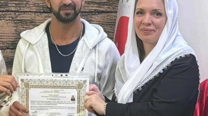 İsve&ccedil;li Sara Madelen Engmanin, Şırnak'ta M&uuml;sl&uuml;man oldu