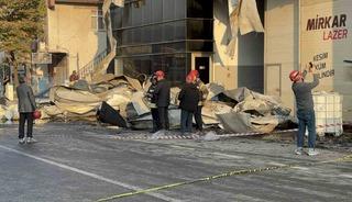 Yangında hayatını kaybedenlerden 2’si 18 yaşından küçük!