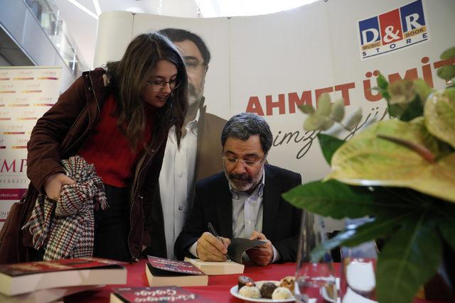 Ahmet Ümit: Yazarken acayip özgürüm diyemiyorum