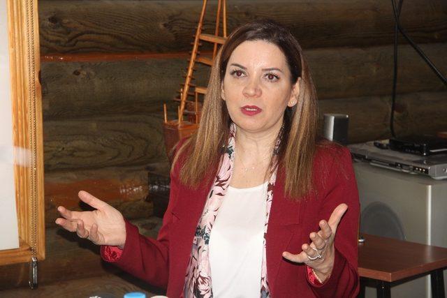 MHP İstanbul Milletvekili Arzu Erdem: “Hatalarından dönüp milli cephe içerisinde yer almalılar”