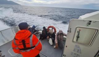 Koyda mahsur kalan 4 düzensiz göçmen kurtarıldı