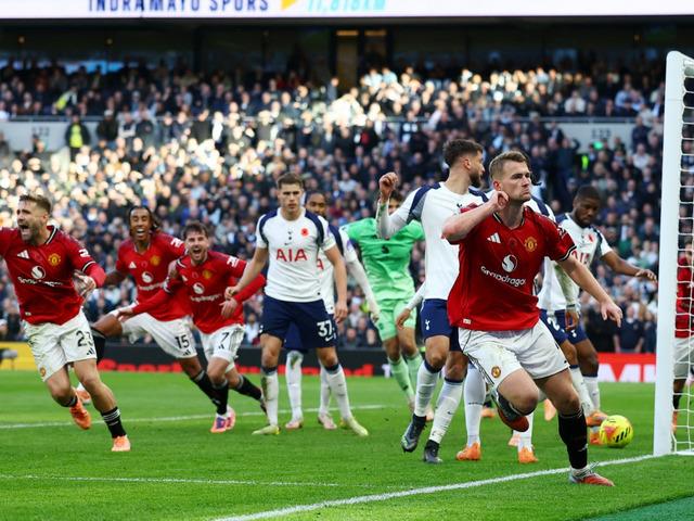 Goller son dakikalarda geldi, Tottenham ile Manchester United berabere kaldı!