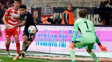 Bayern Münih'in serisi son buldu! Neuer'in hatası ve Luis Díaz'ın müthiş golü konuşuluyor...