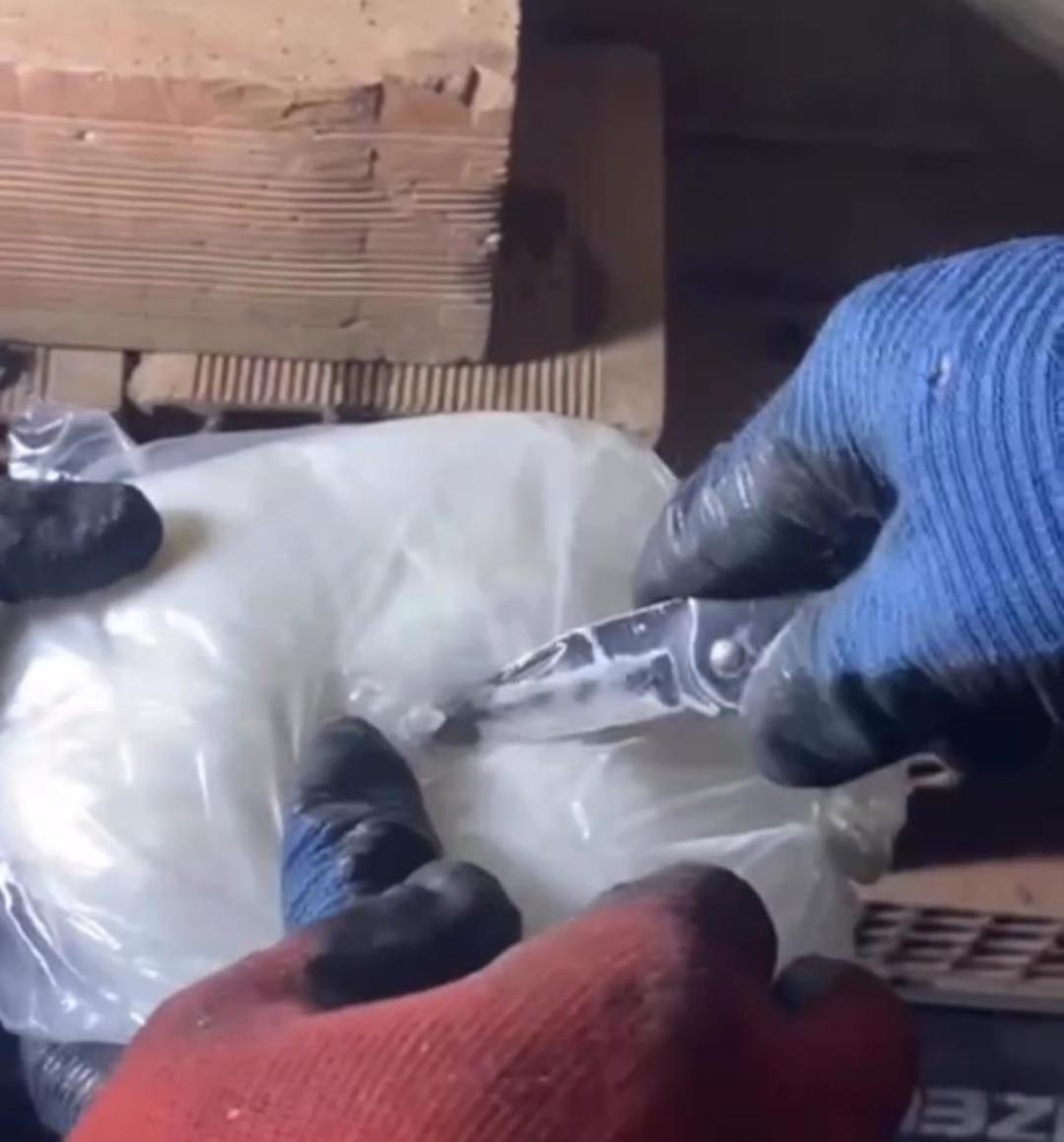 Hakkari de 24 kilo 500 gram metamfetamin ele ge&ccedil;irildi 2