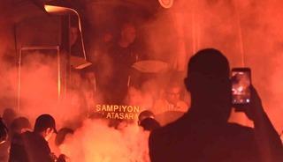 Galatasaray, Kocaeli’de coşkuyla karşılandı!