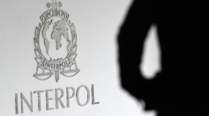 Bahis skandalı b&uuml;y&uuml;meye devam ediyor... Şimdi de Interpol devrede! 600 futbolcu ifade verecek