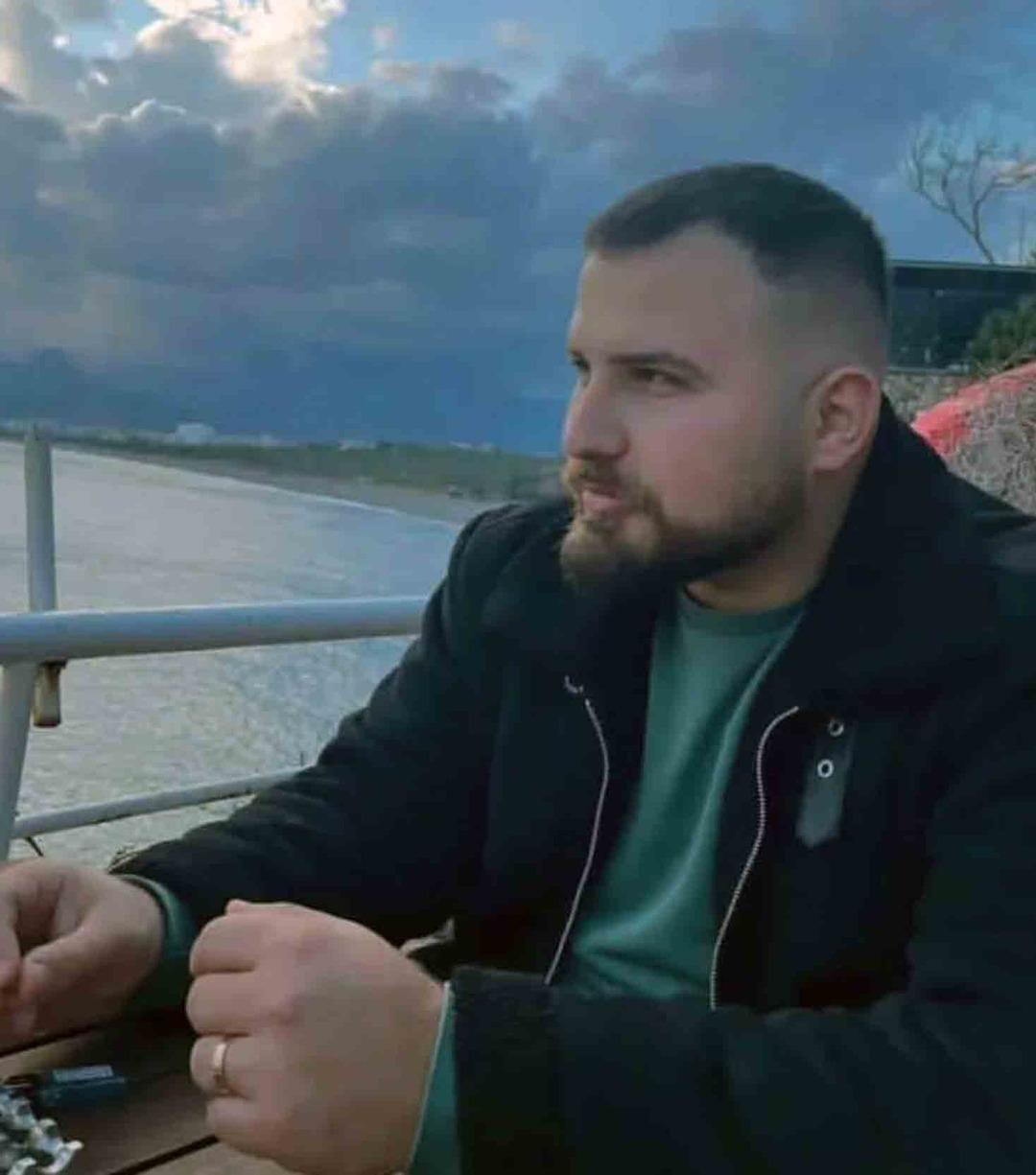 Uyardı diye bıçaklayıp öldürdüler! Antalya da kahreden olayın görüntüsü çıktı: İki hafta sonra düğünü varmış 5