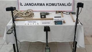 Jandarmadan kaçak kazıya suçüstü