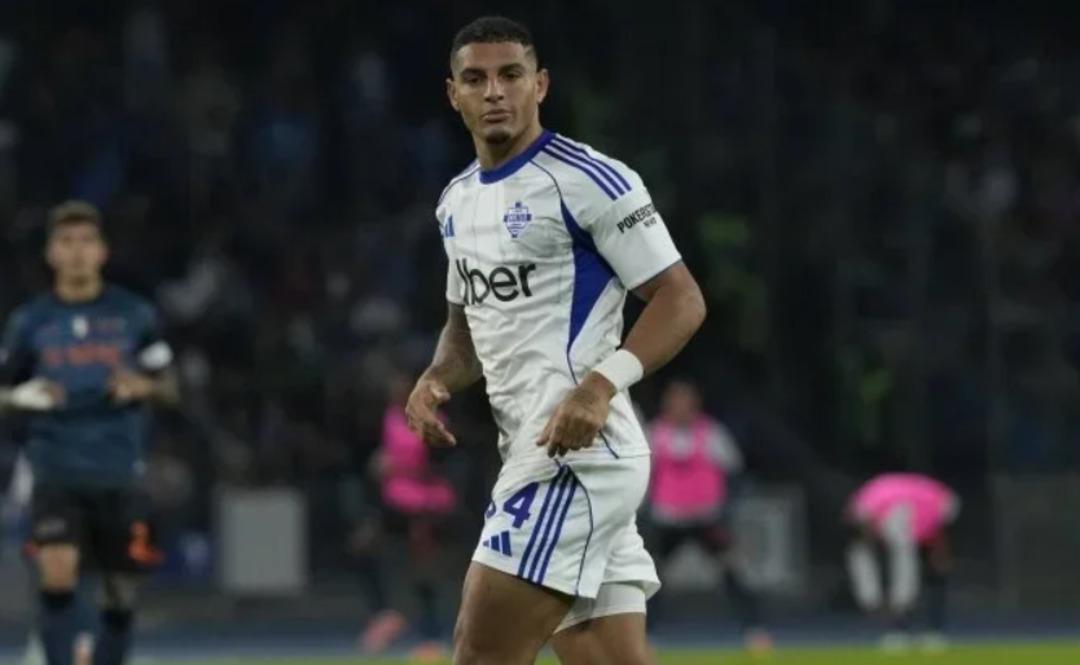 Fenerbah&ccedil;e den ayrıldı, Como ya transfer oldu! Diego Carlos yeni takımın g&ouml;z kamaştırıyor 3