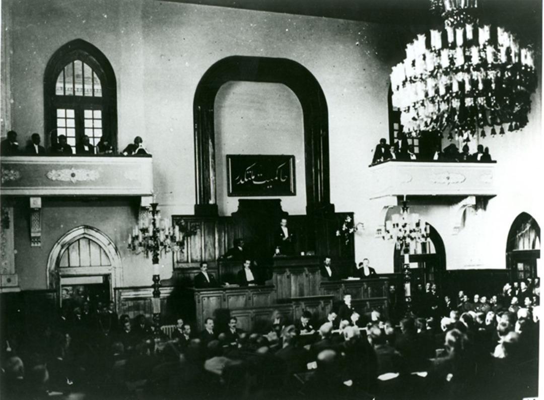 Yeni cumhurbaşkanı seçilecekti! Meclis te en hüzünlü 5 dakika: 11 Kasım da milletvekilleri gözyaşlarıyla Ata yı andı 4