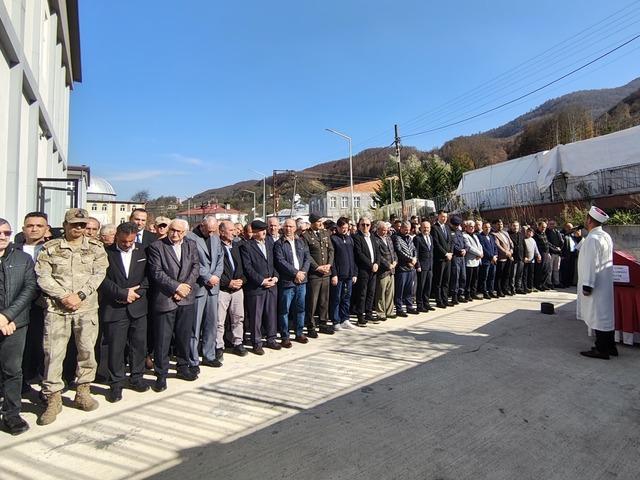 Ordu'da 94 yaşındaki Kore gazisi son yolculuğuna uğurlandı