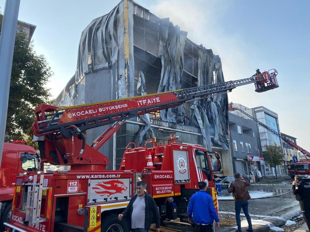 Sosyal medyayı ayağa kaldırdılar! Ölenlerin arkasından iğrenç paylaşımlar: "Mezarlarını kazıp cesetlerini kaçıracağım" 1
