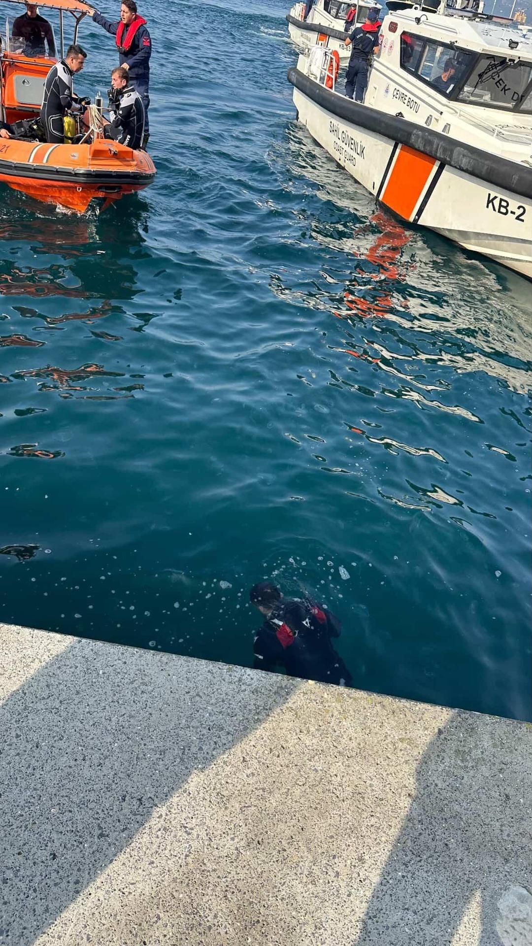 Balıkçıların oltasına takılmıştı: İstanbul Boğazı nda bulunan cesedin kimliği ortaya çıktı! 4
