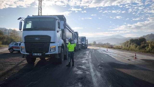 640xauto Alaplı’da jandarmadan branda denetimi