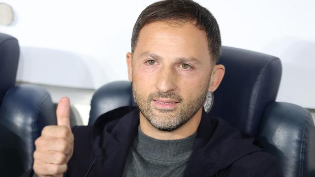 Domenico Tedesco: Taraftar mutluysa ben de mutluyum