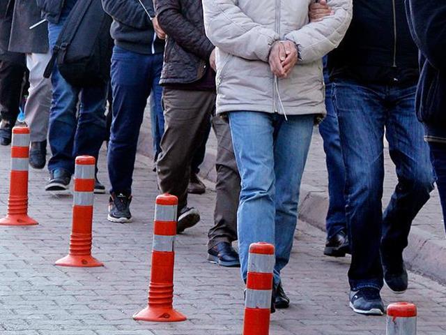 Yalova merkezli 8 ilde siber dolandırıcılık operasyonu! Çok sayıda tutuklama