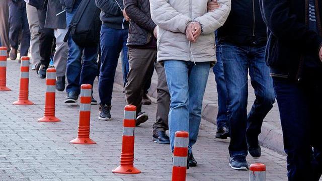 Yalova merkezli 8 ilde siber dolandırıcılık operasyonu! Çok sayıda tutuklama