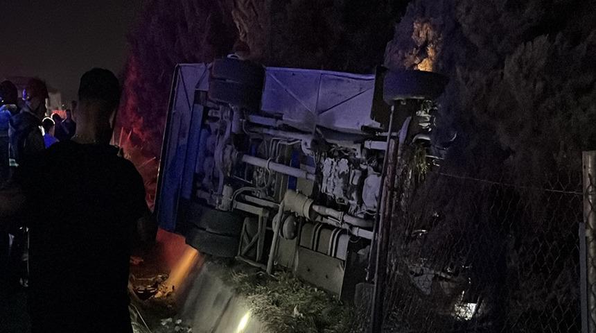 Kocaeli'de trafik kazası! 1&rsquo;i ağır 8 yaralı