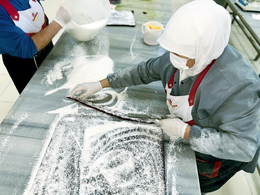 Acı biberi lokumla birleştirdi! Adını &lsquo;D&uuml;nya Hali&rsquo; koydu: "&Ouml;nce tatlandırıyor sonra mutluluk g&ouml;zyaşları geliyor" 5
