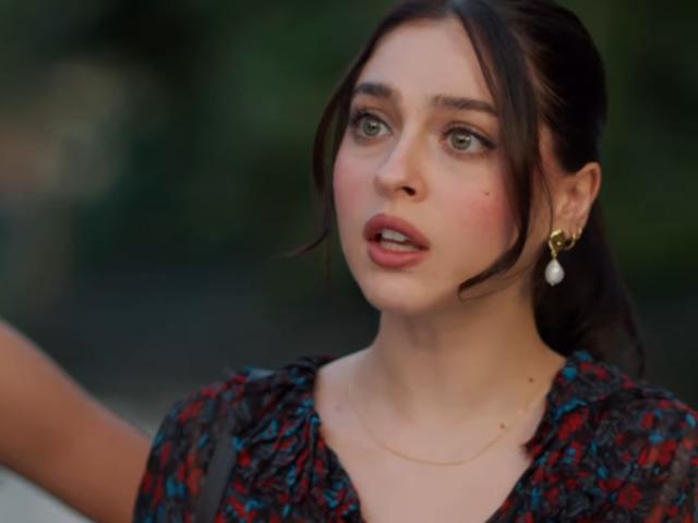 Cemre Baysel, Türk yarış pilotuyla baş başa yemekte!