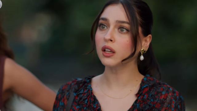 Cemre Baysel Türk yarış pilotu Cem Bölükbaşı ile baş başa yemekte yakalandı