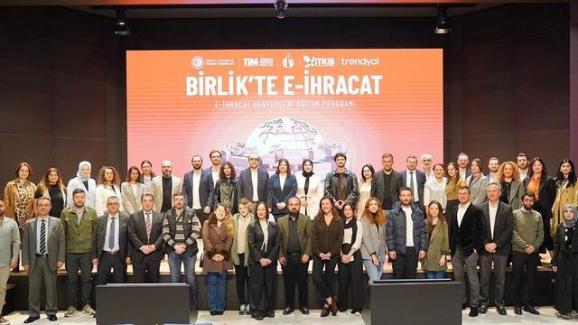 Birlik'te E-İhracat Programı ile e-ihracat destekleri ve yeni pazar fırsatları konusunda 6 ilde 2 binden fazla ihracatçıya ulaşıldı