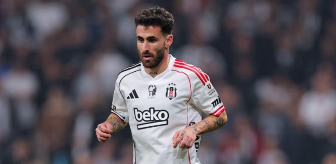 Beşiktaş ta ipler koptu kopacak! Yıldız oyuncudan olay sözler: "Sergen Yalçın varsa ben yokum" 1