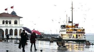 İstanbul’da şemsiye zorunlu! Yağmur geri dönüyor: Meteoroloji uyardı