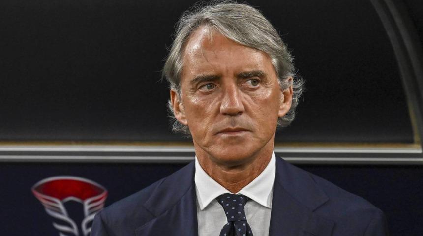 Bir d&ouml;nem Galatasaray'ı da &ccedil;alıştırmıştı... Roberto Mancini geri d&ouml;n&uuml;yor! Yeni takımı belli oldu