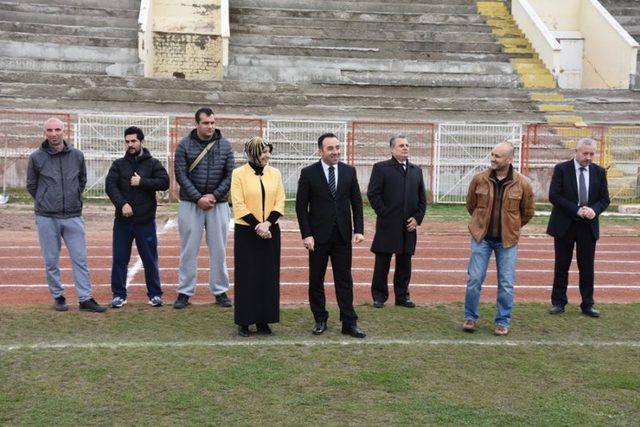 Dereceye giren öğrenciler madalyalarını aldılar