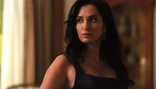 Yüzüğü dikkat çekti! Ünlü oyuncunun eski eşiyle...