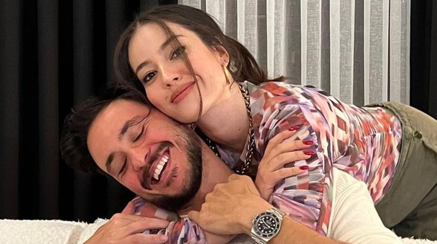 Bomba iddia: Pelin Akil ve Anıl Altan boşanmadı! O &uuml;lkeden vatandaşlık almak i&ccedil;in...