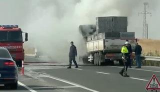 Alev alan tır, söndürüldü