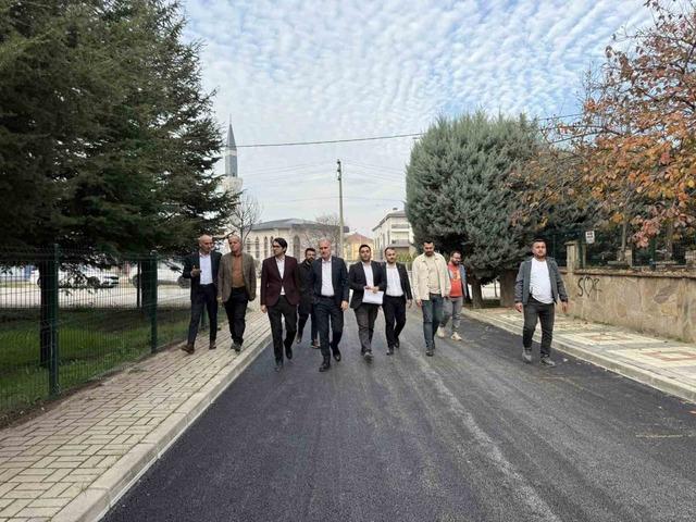 İnegöl Belediyesi’nden 3 bölgede asfalt hamlesi 3