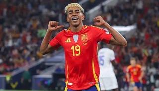 Türkiye maçı öncesi İspanya'da Lamine Yamal şoku!