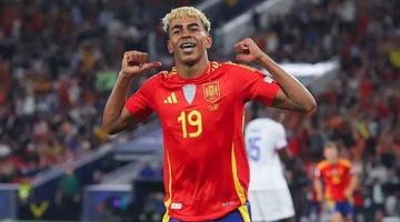 İspanya'nın yıldızı Lamine Yamal kadrodan çıkarıldı! Türkiye maçında yok...