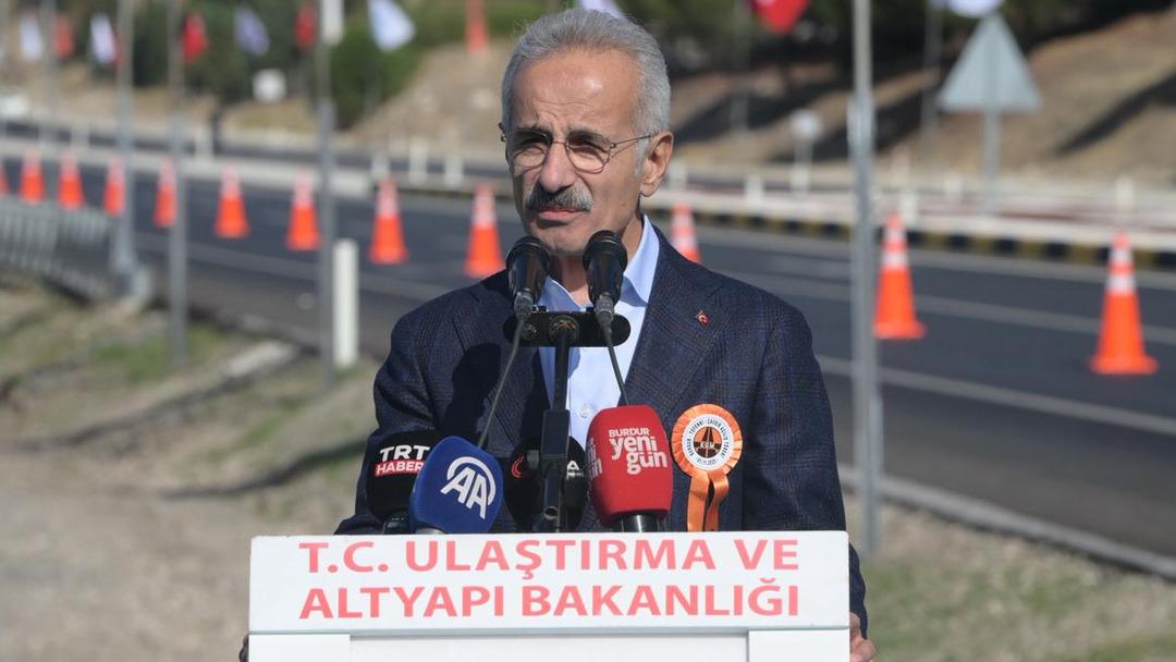 Bakan Uraloğlu a&ccedil;ıkladı! Bisiklet yolu ağı genişliyor 1