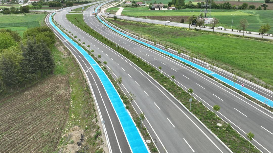 Bakan Uraloğlu a&ccedil;ıkladı! Bisiklet yolu ağı genişliyor 2