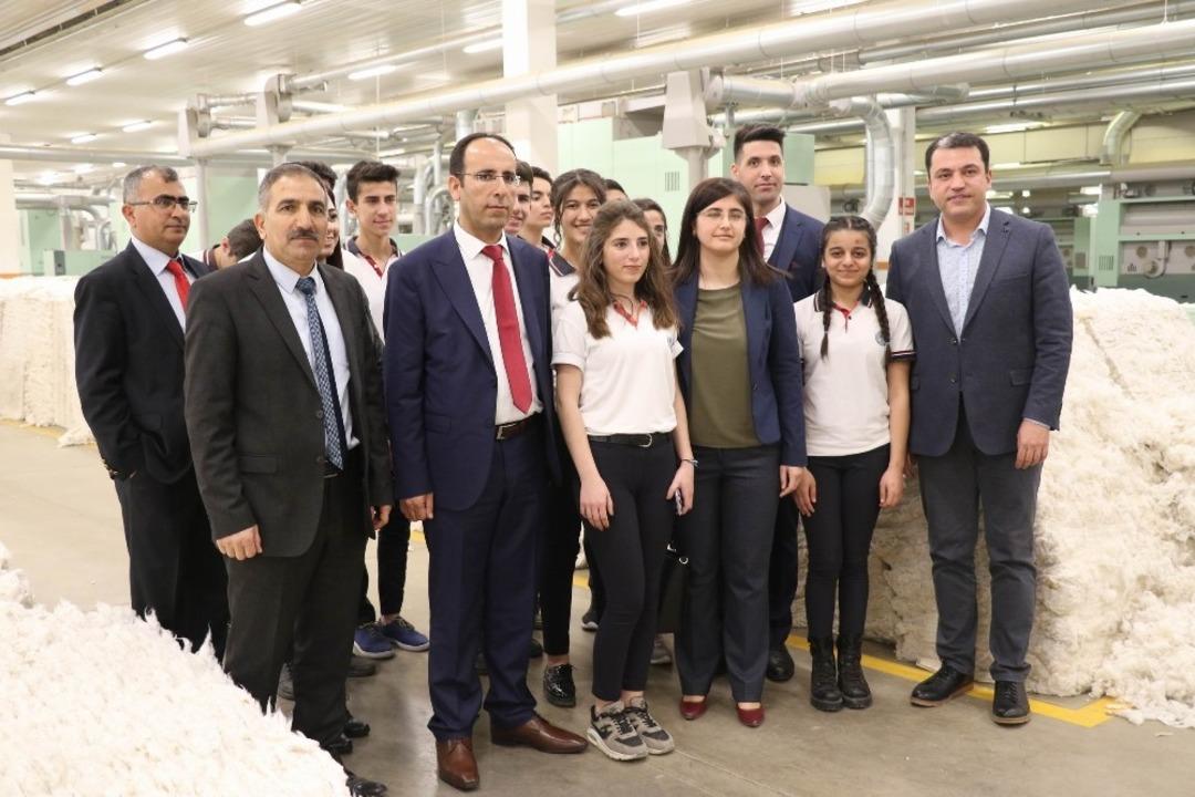 Bu okuldan mezun olanların işi hazır