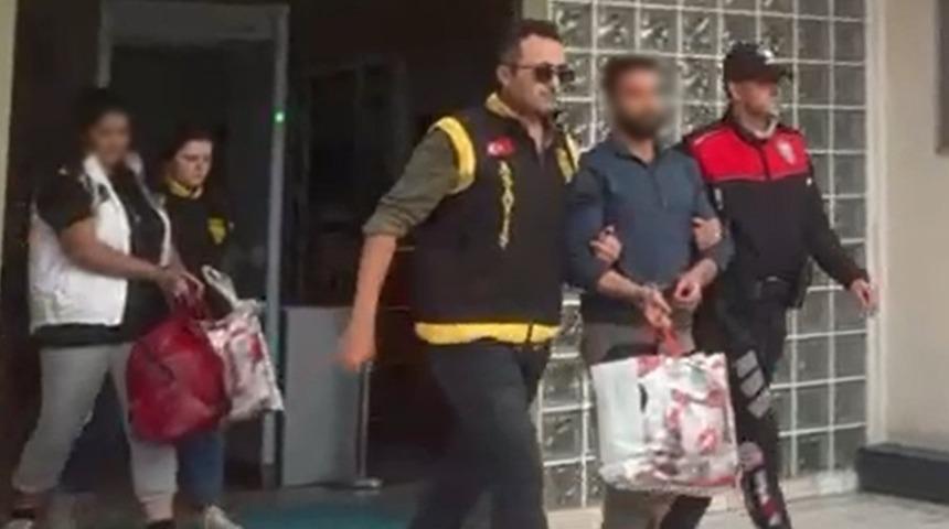 Aydın’da toplamda 48 yıl hapis cezası bulunan iki firari yakalandı